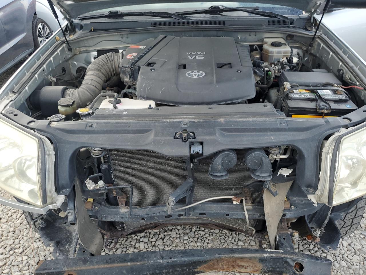 JTEBU14RX40049638 2004 Toyota 4Runner Sr5