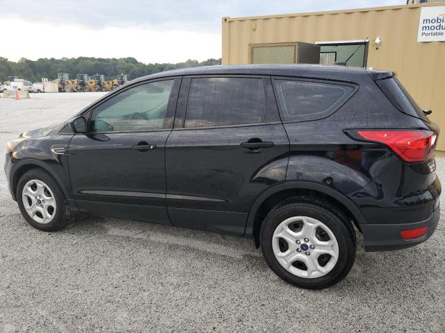  FORD ESCAPE 2019 Czarny