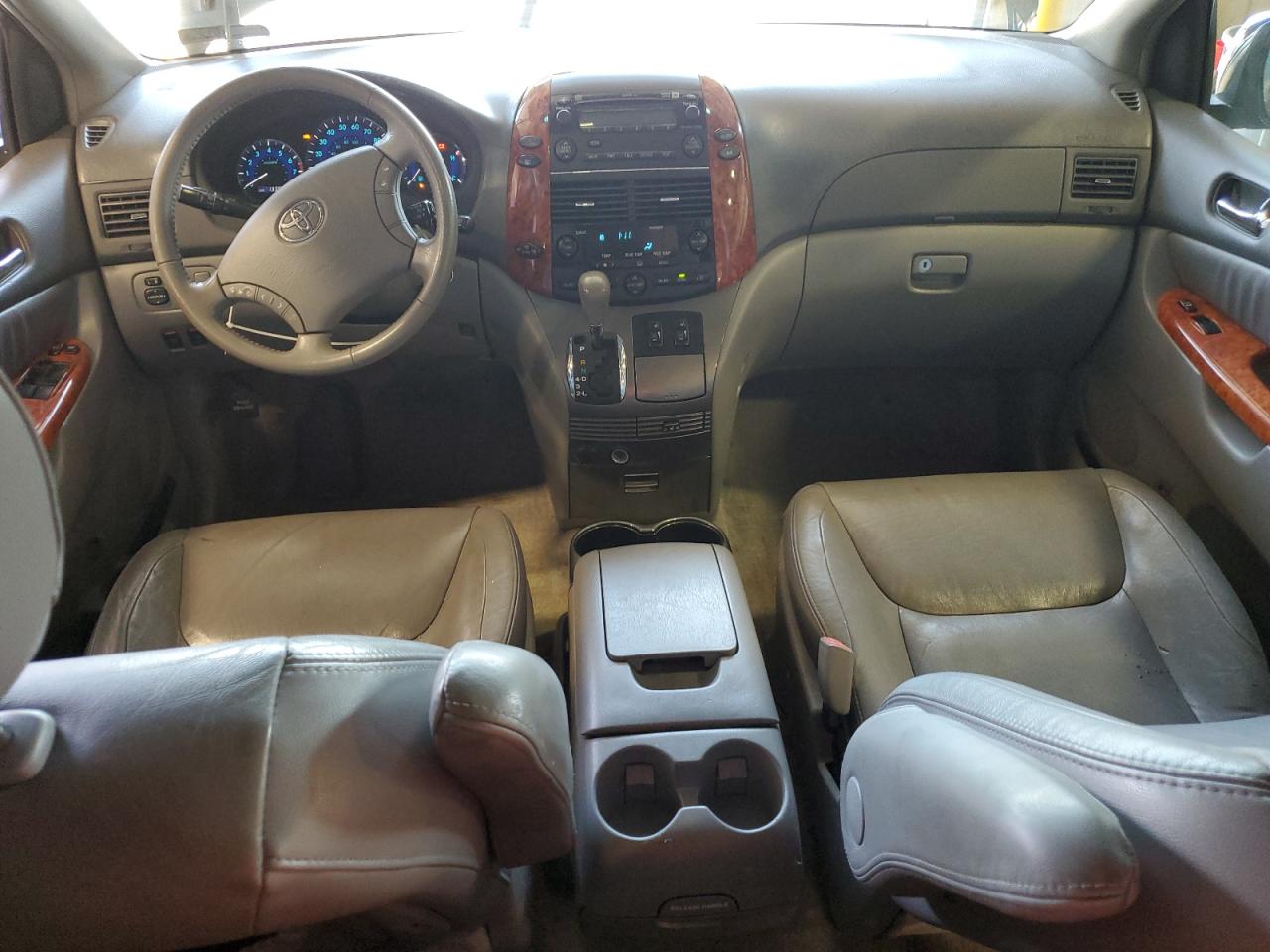 5TDZK22C88S110727 2008 Toyota Sienna Xle