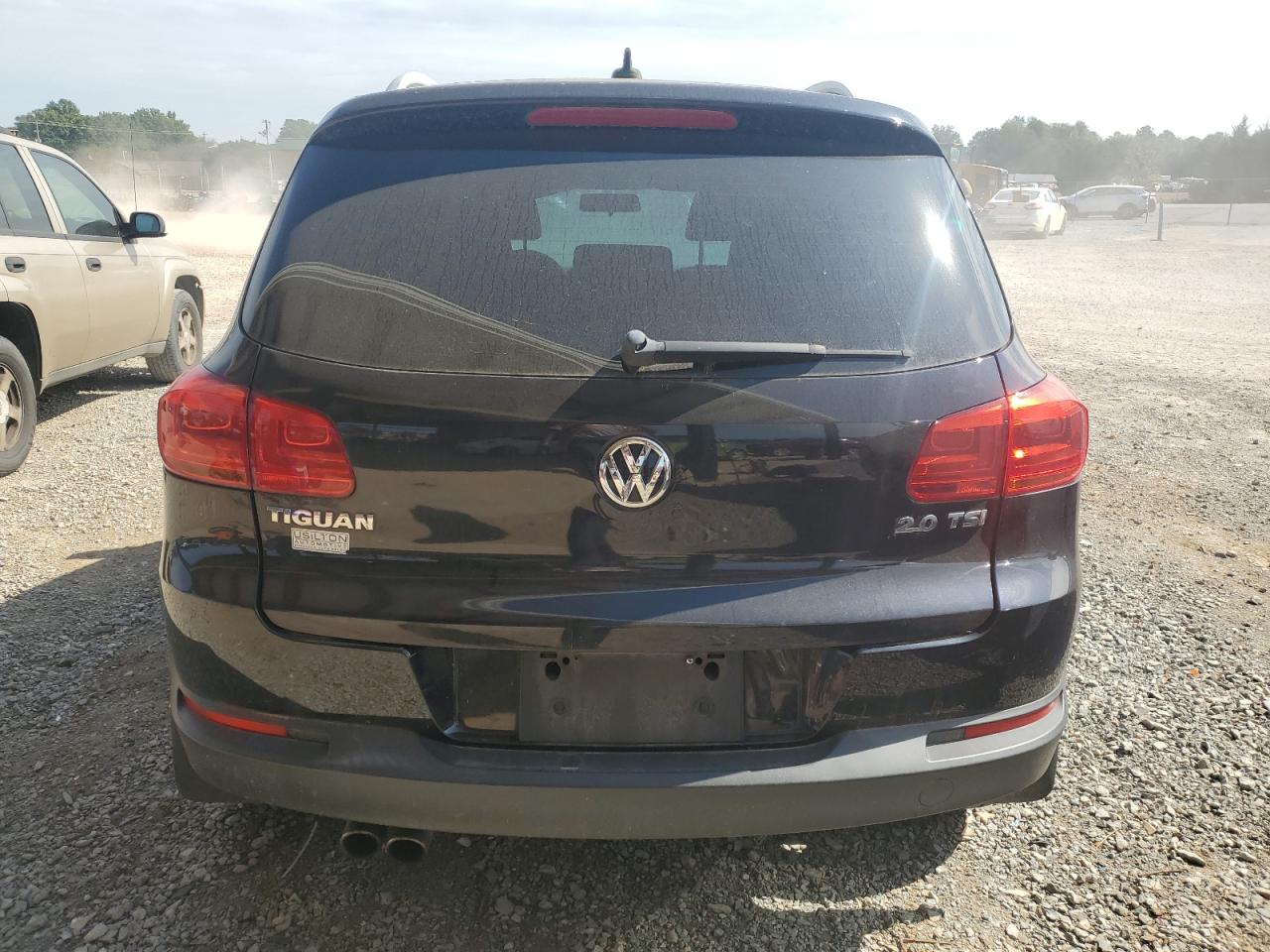 WVGAV7AX7CW590883 2012 Volkswagen Tiguan S