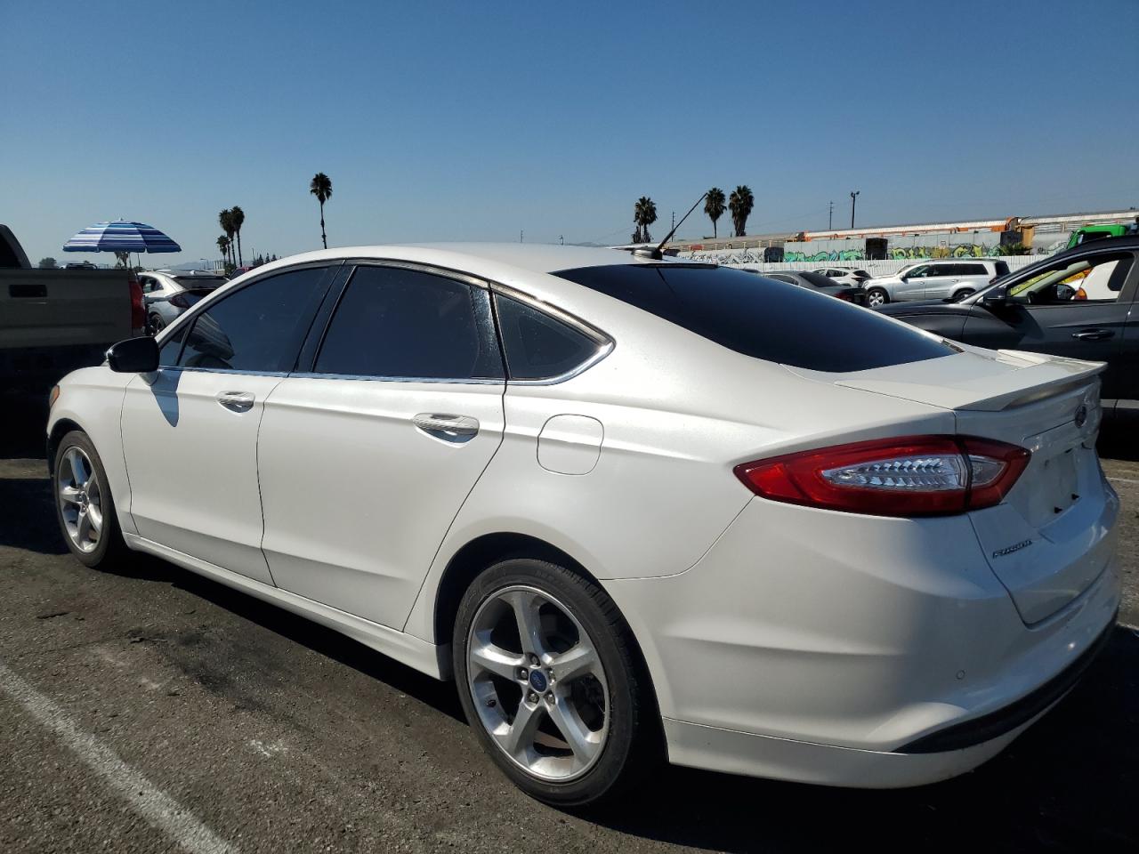 3FA6P0H74GR281520 2016 FORD FUSION - Image 2