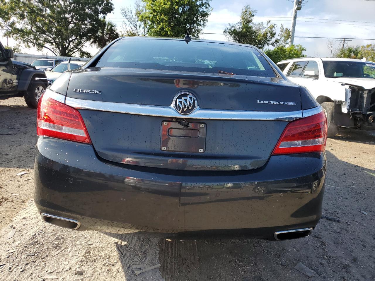 1G4GF5G3XEF180940 2014 Buick Lacrosse Touring