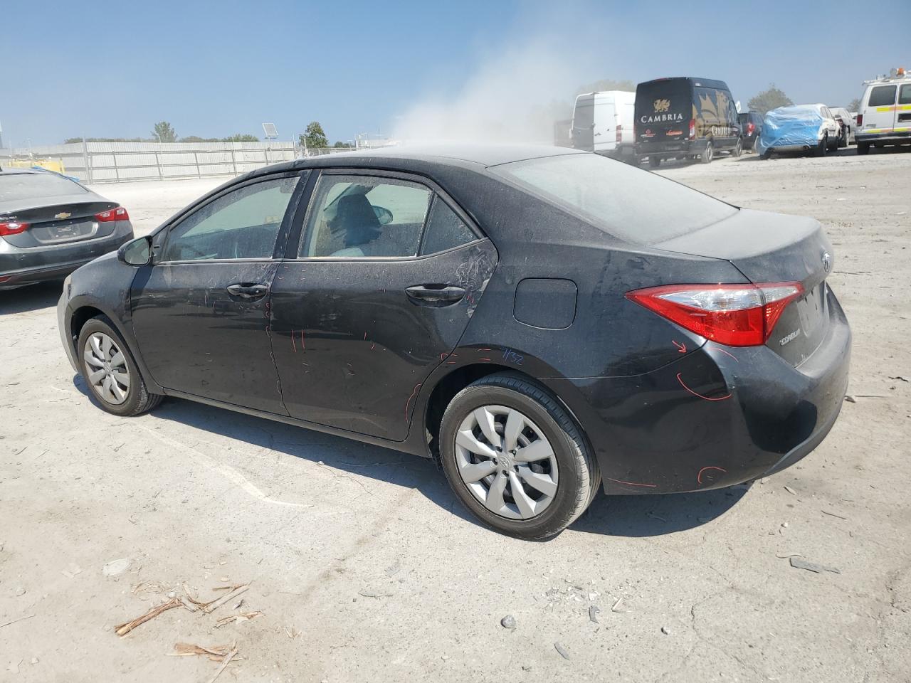 2T1BURHE4FC443154 2015 TOYOTA COROLLA - Image 2