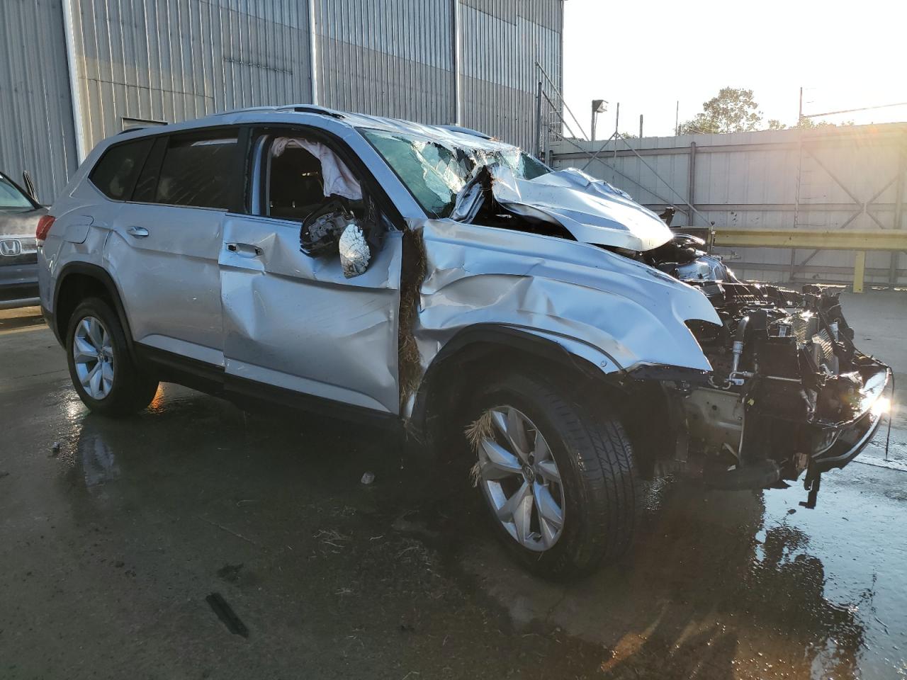2019 Volkswagen Atlas - Image 4