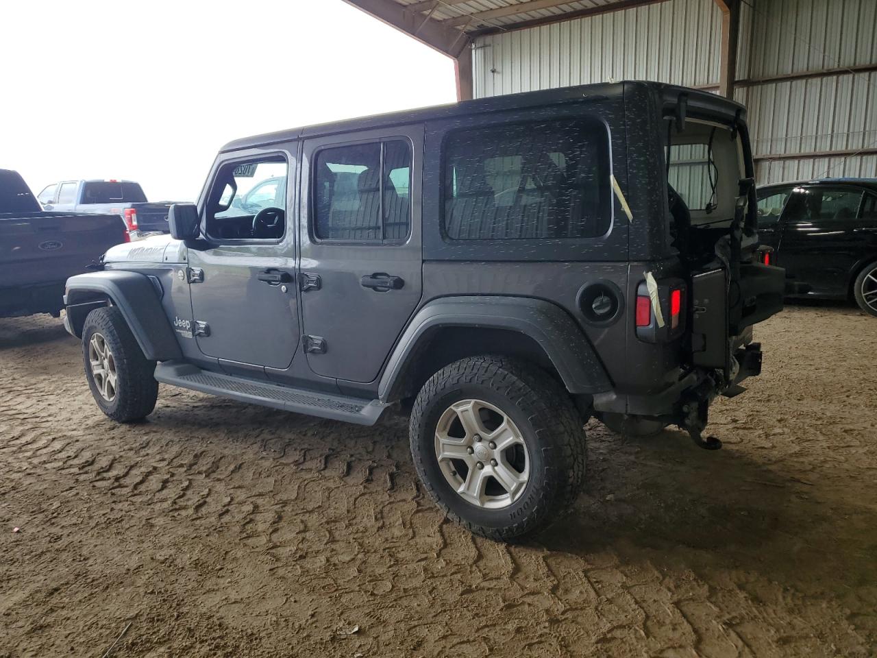 1C4HJXDG6LW221894 Jeep Wrangler U 2