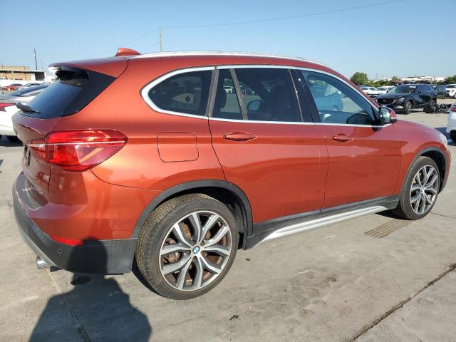  BMW X1 2018 Оранжевий