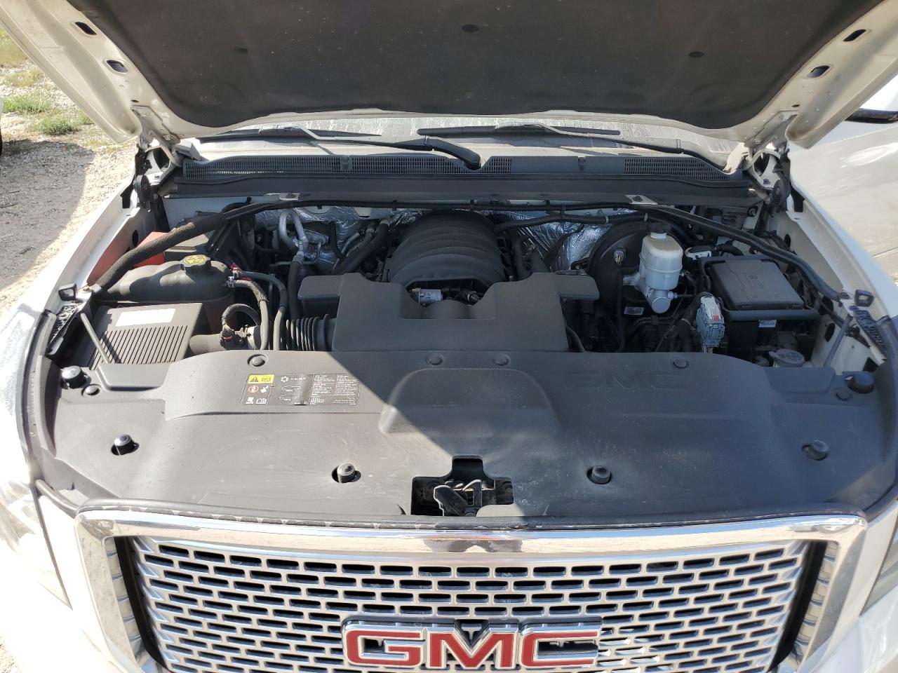 1GKS2JKJ6FR698489 2015 GMC Yukon Xl Denali