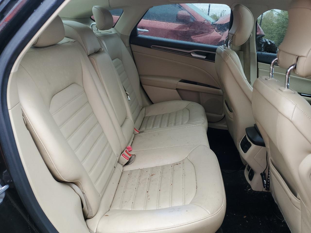 2013 Ford Fusion - Image 11