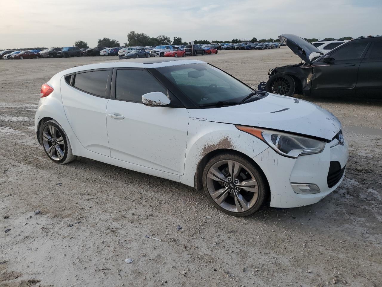 2012 Hyundai Veloster VIN: KMHTC6AD4CU076435 Lot: 73015964