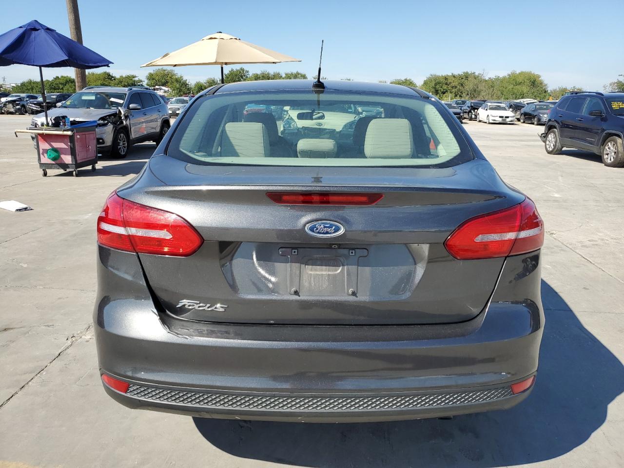 1FADP3F26JL242045 FORD FOCUS 2018