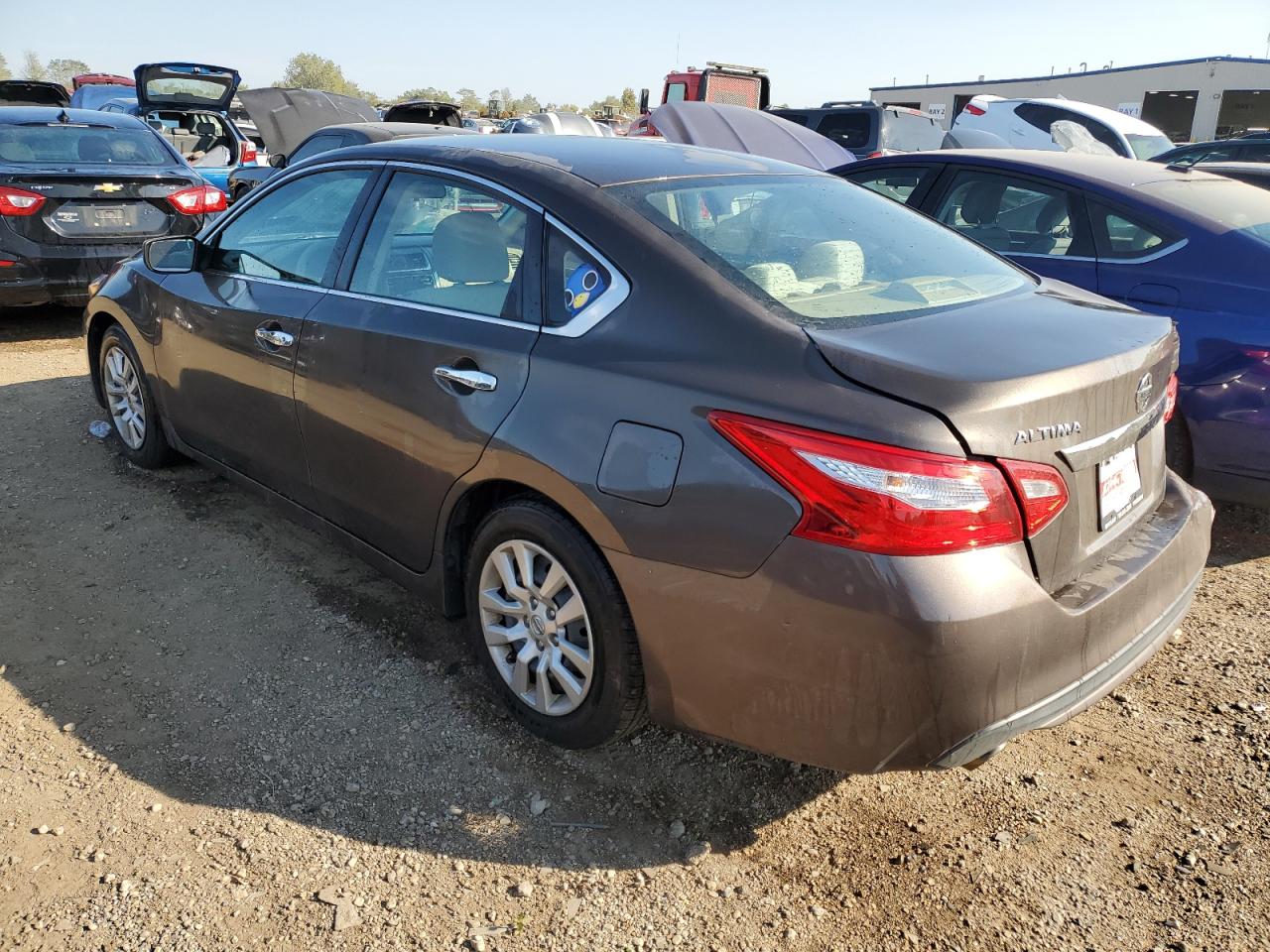 1N4AL3AP2GN310713 2016 NISSAN ALTIMA - Image 2