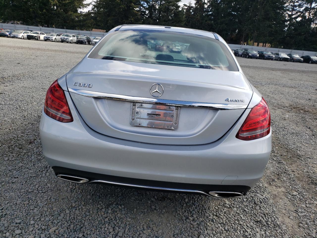 2015 Mercedes-Benz C 300 4Matic VIN: 55SWF4KB8FU005194 Lot: 72168554