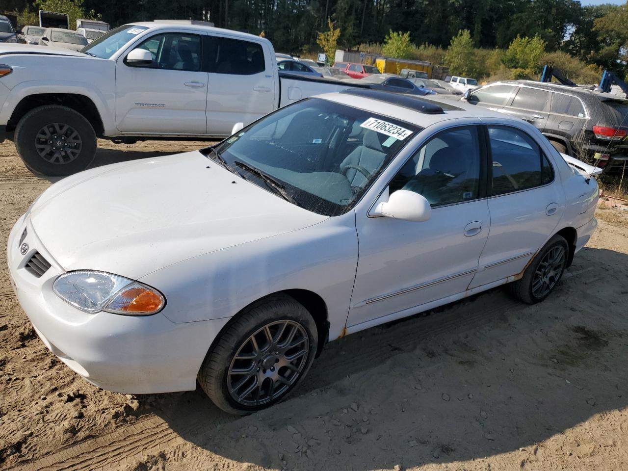 2000 Hyundai Elantra Gls for Sale in North Billerica, MA - Normal Wear