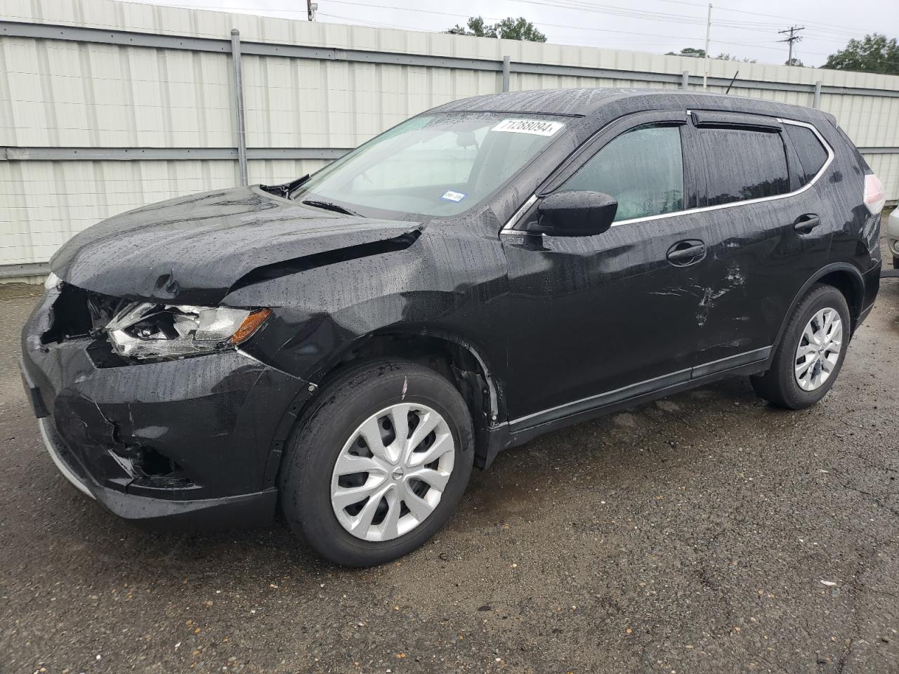 2016 Nissan Rogue - Image 1
