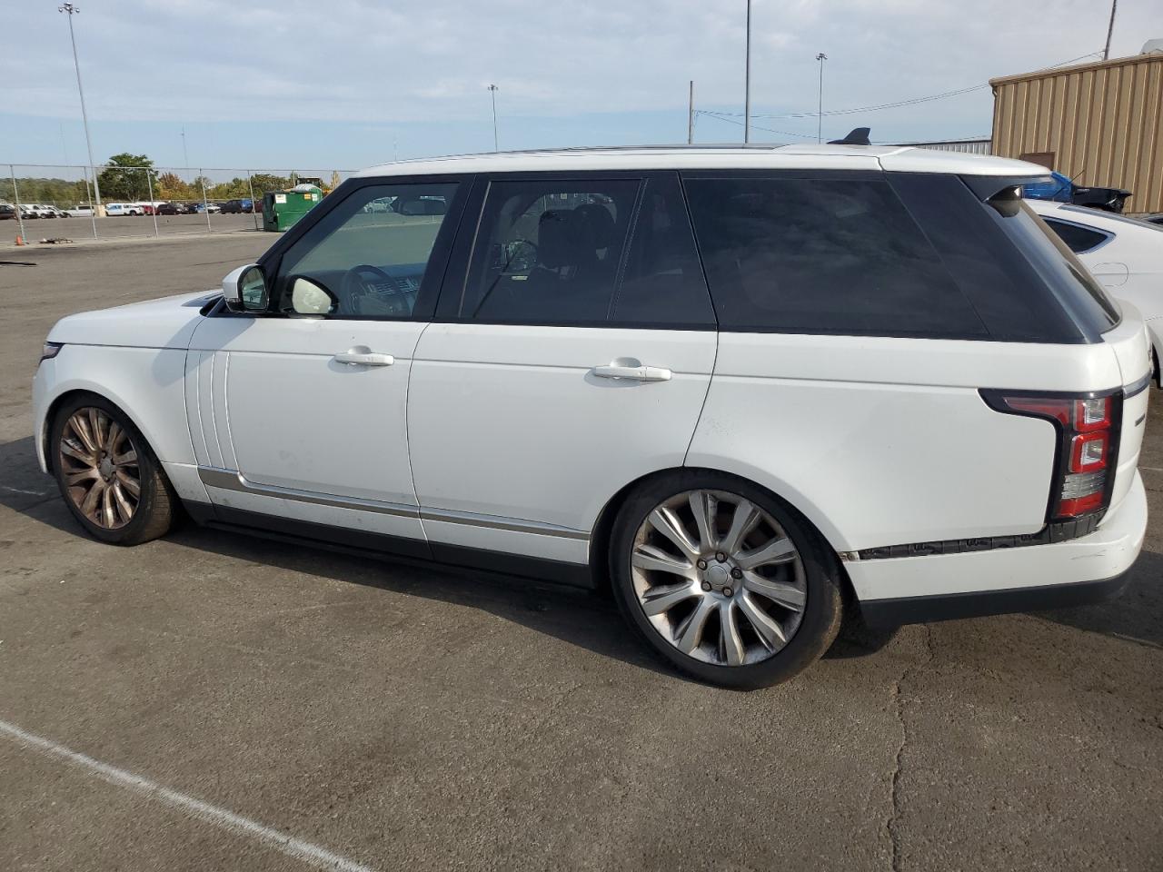 SALGS2EF2GA247597 2016 LAND ROVER RANGE ROVER - Image 2