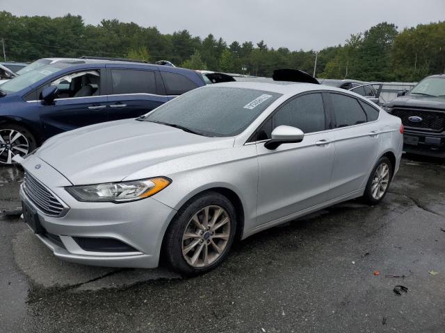 Sedans FORD FUSION 2017 Srebrny