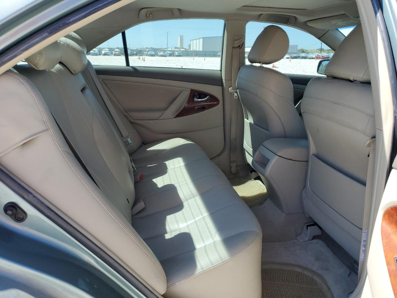 2007 Toyota Camry - Image 10