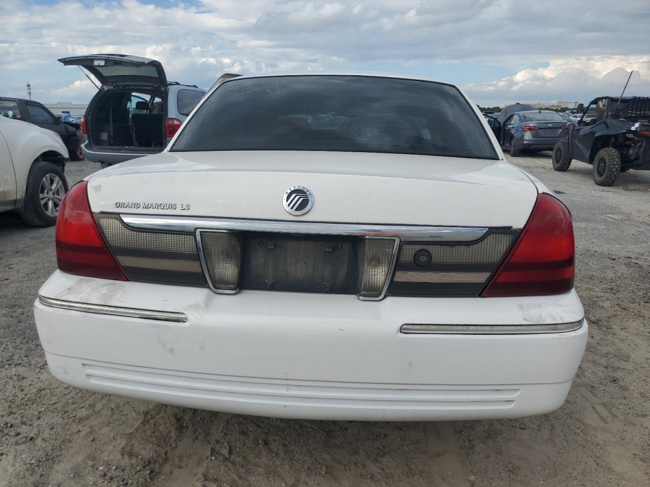 2009 Mercury Grand Marquis Ls VIN: 2MEHM75V09X622518 Lot: 73513534