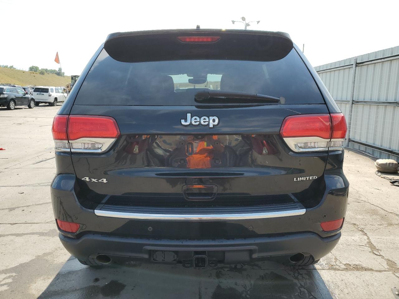 2018 Jeep Grand Cherokee Limited VIN: 1C4RJFBT0JC300247 Lot: 71013334