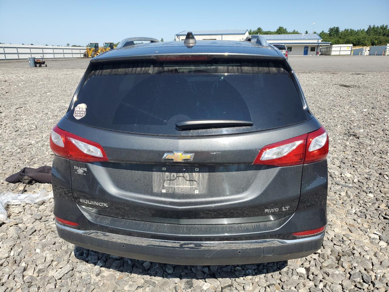 2GNAXSEVXJ6256193 2018 Chevrolet Equinox Lt