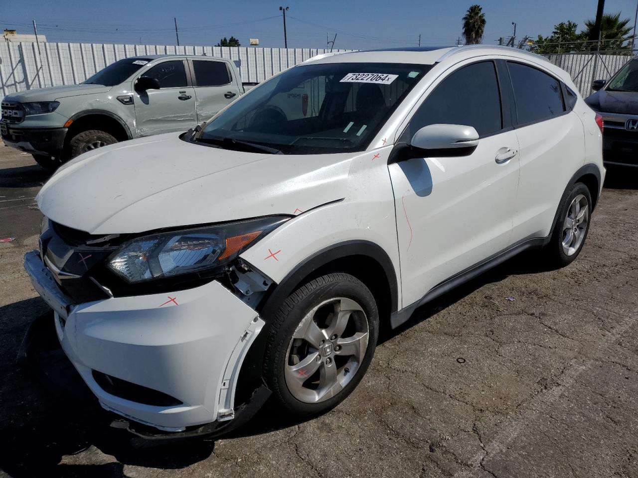 3CZRU5H70HM717415 2017 HONDA HR-V - Image 1