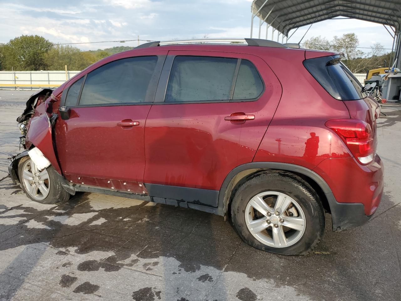 KL7CJPSB9MB356715 2021 CHEVROLET TRAX - Image 2