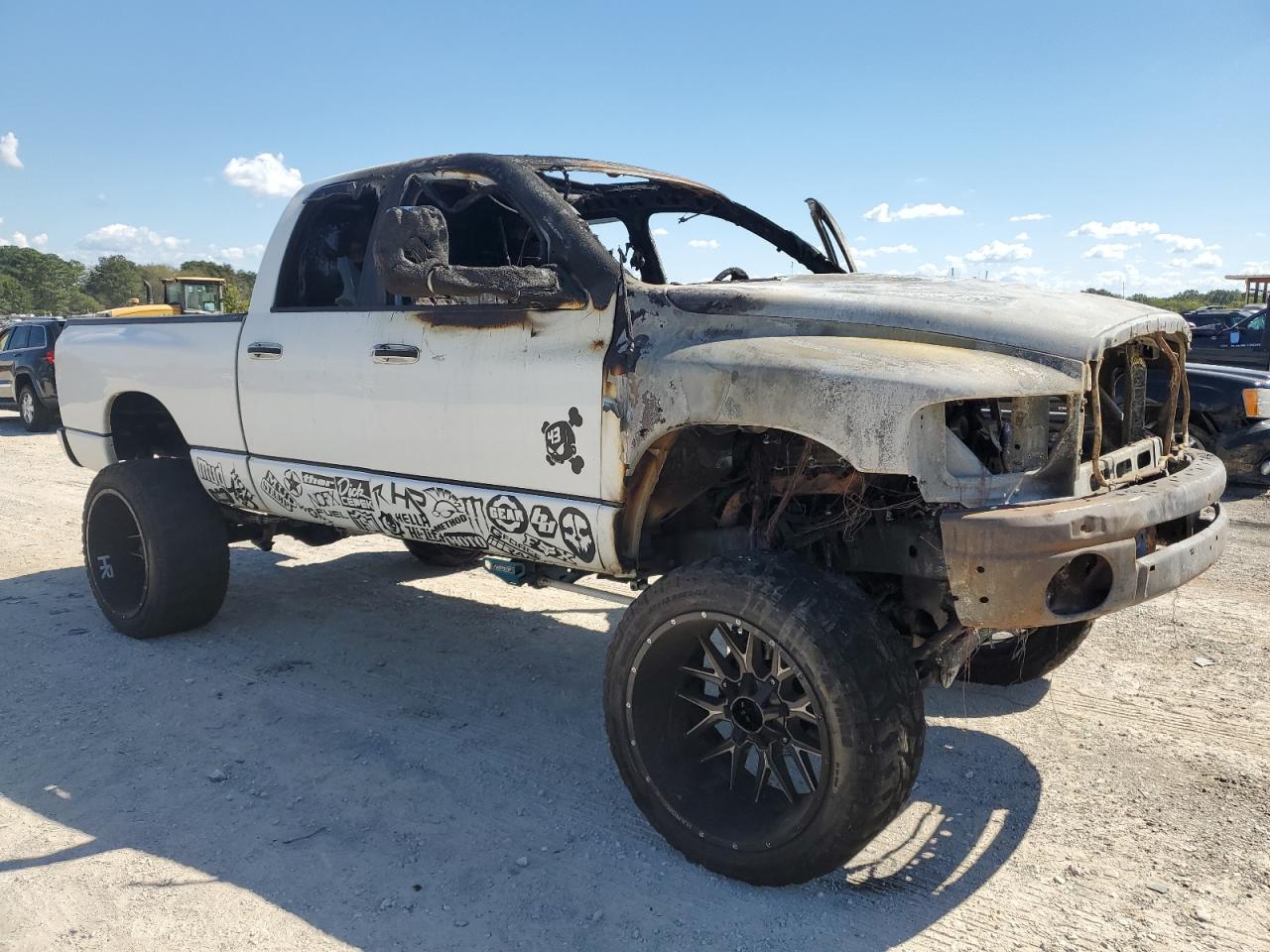 2005 Dodge RAM - Image 4
