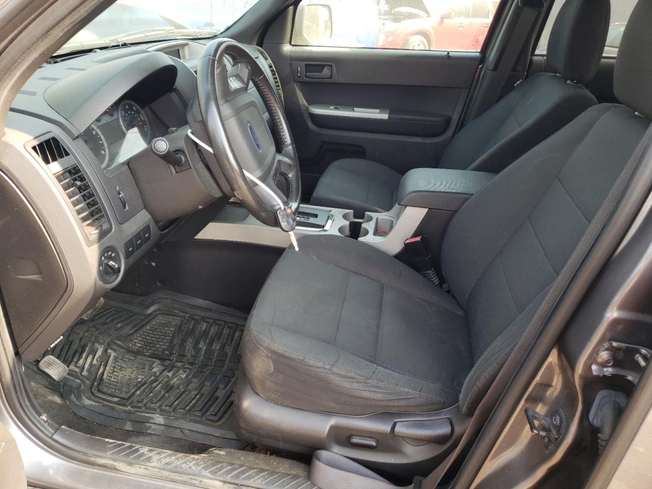 1FMCU0D78CKB39709 2012 Ford Escape Xlt