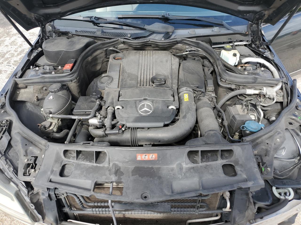 2012 Mercedes-Benz C 250 VIN: WDDGF4HB4CR231564 Lot: 69995164