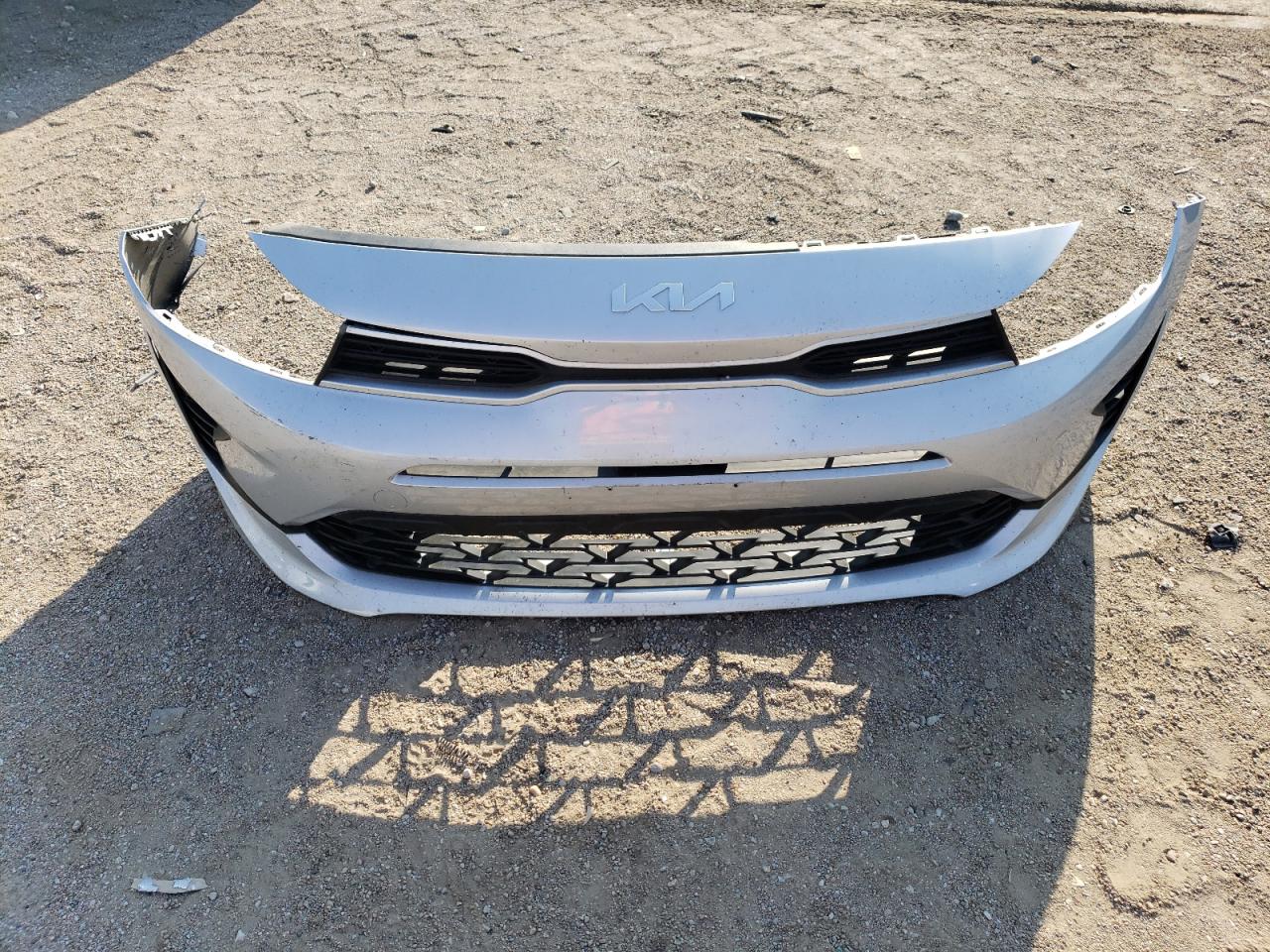 2023 Kia Rio - Image 13
