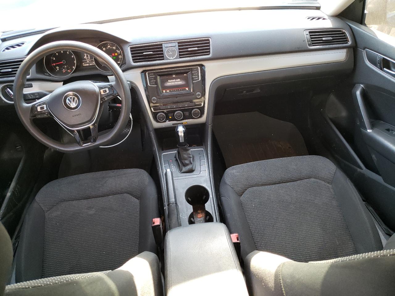 2016 Volkswagen Passat S VIN: 1VWAT7A31GC047735 Lot: 68860475