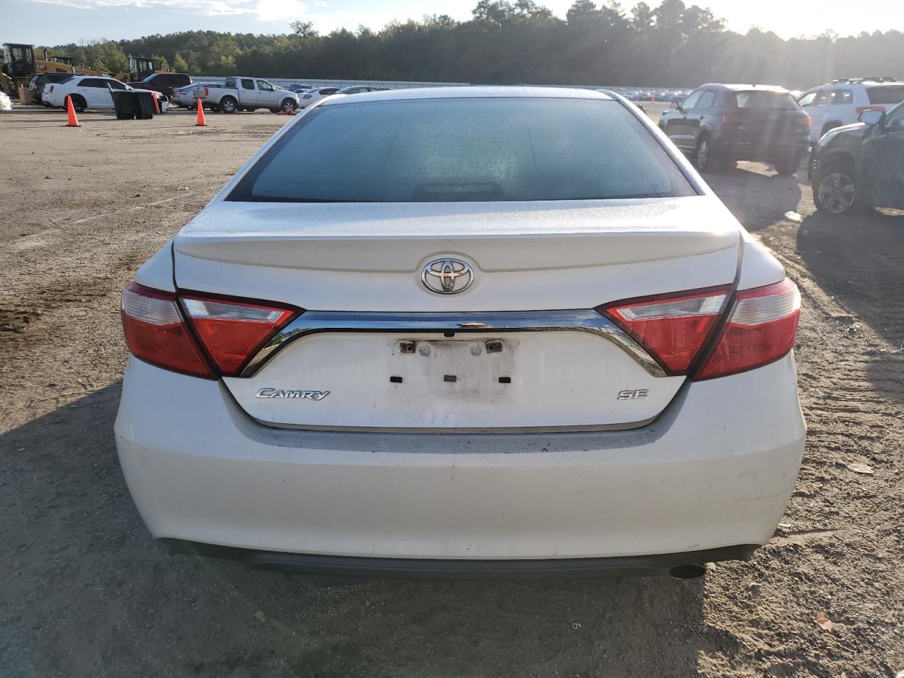 4T1BF1FK2HU343091 2017 Toyota Camry Le