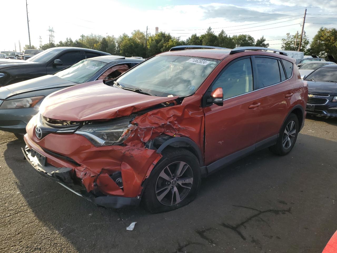 VIN JTMWFREV0GJ077733 2016 TOYOTA RAV4 no.1