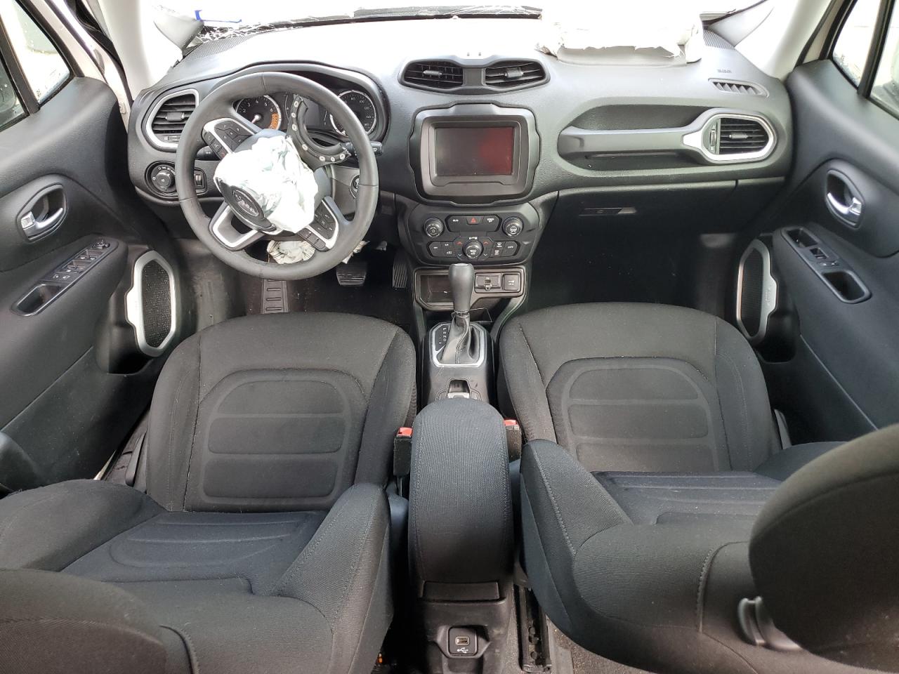 ZACNJABB0KPK01639 2019 Jeep Renegade Latitude