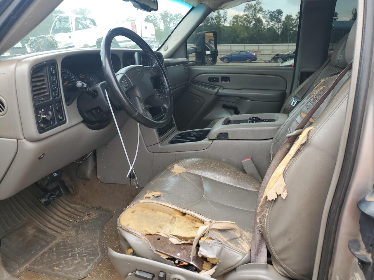 2007 Chevrolet Silverado K1500 Classic VIN: 2GCEK19B871102154 Lot: 71086954