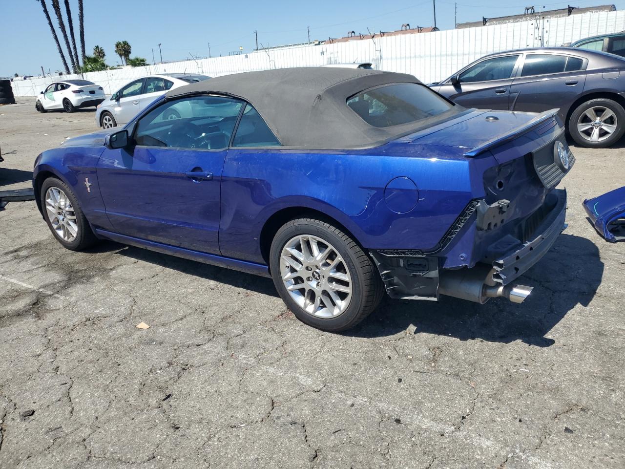 2013 Ford Mustang - Image 2