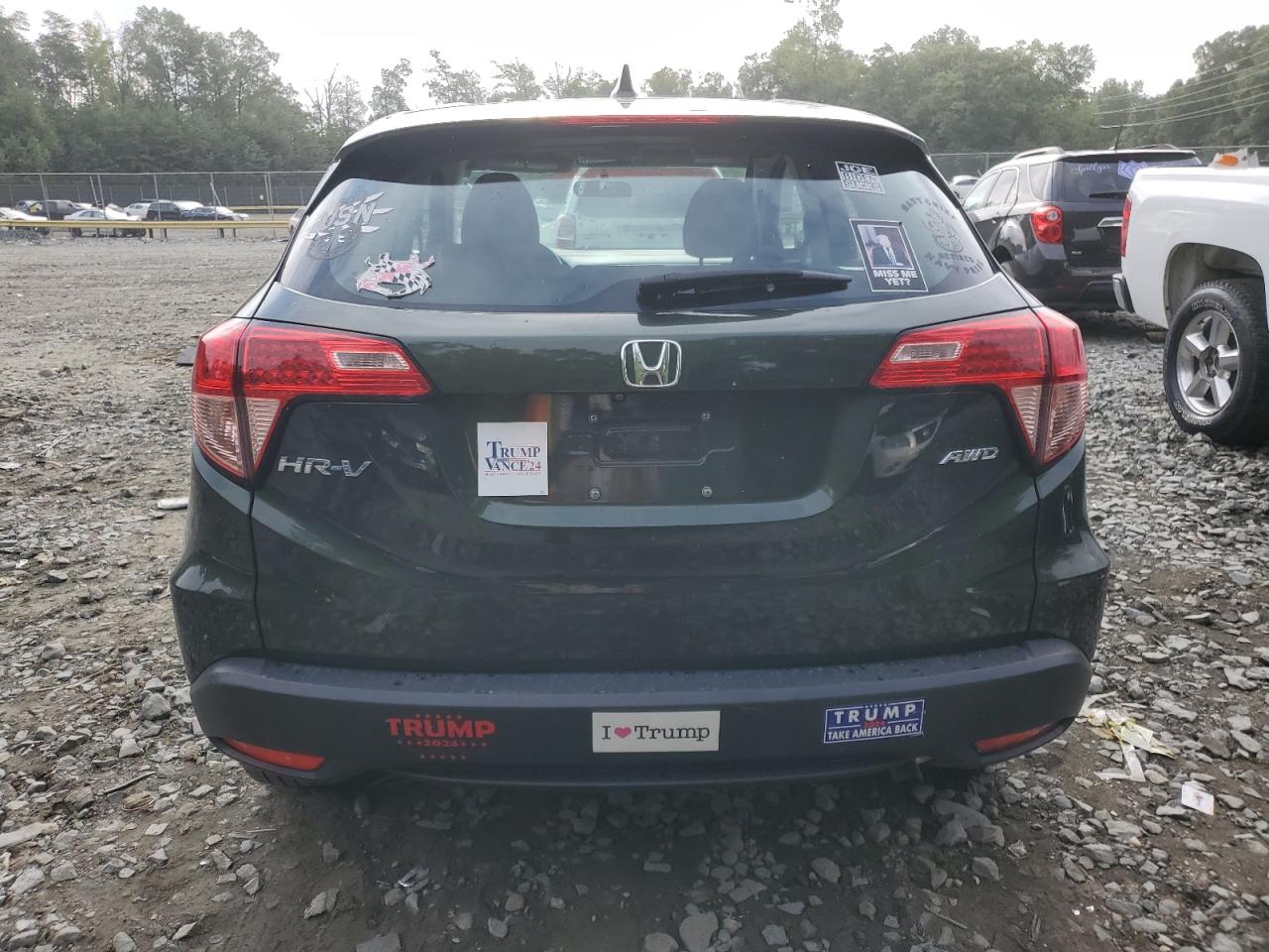 3CZRU6H36HM702050 2017 Honda Hr-V Lx