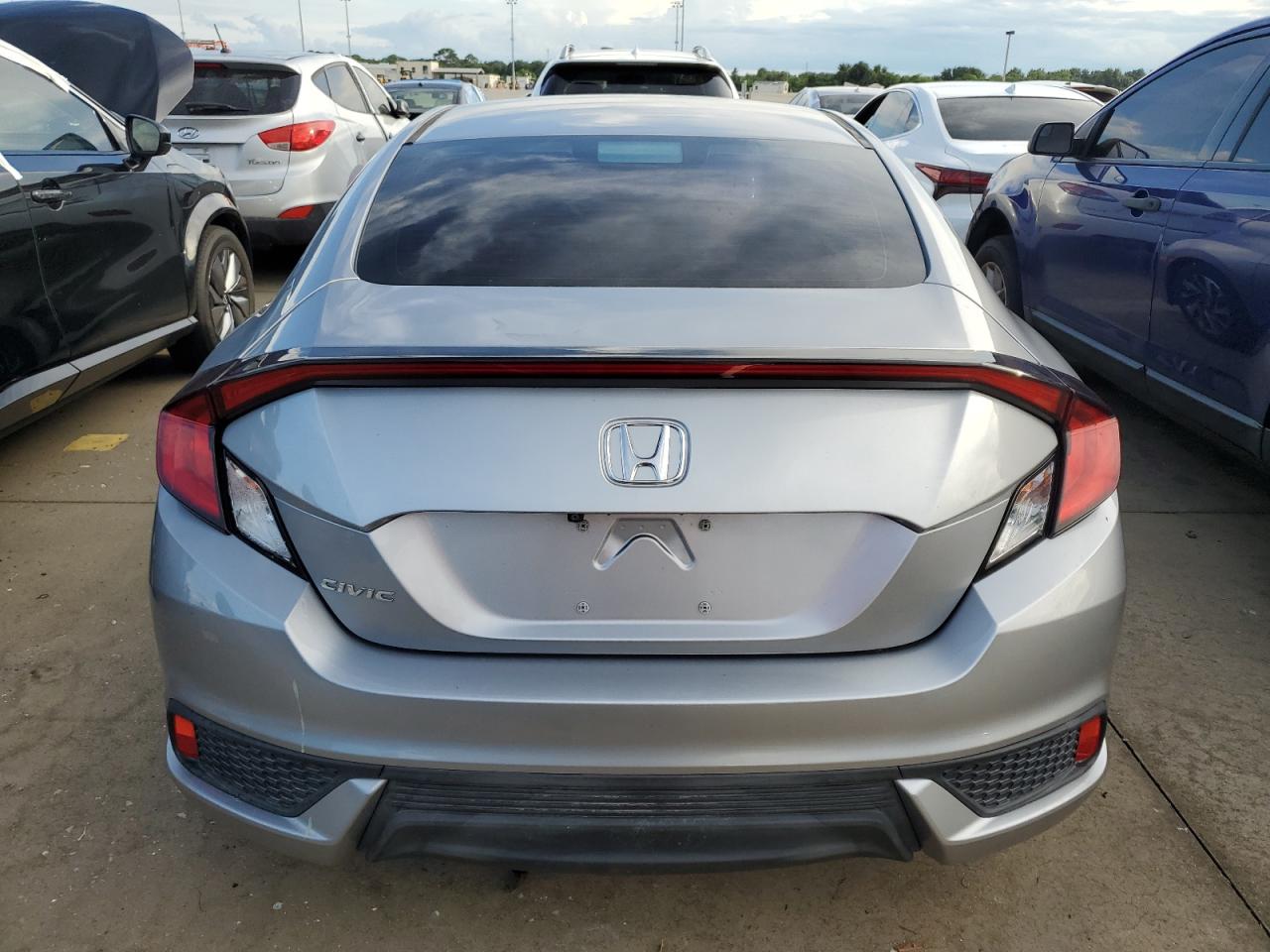 2HGFC4B64KH307794 2019 Honda Civic Lx