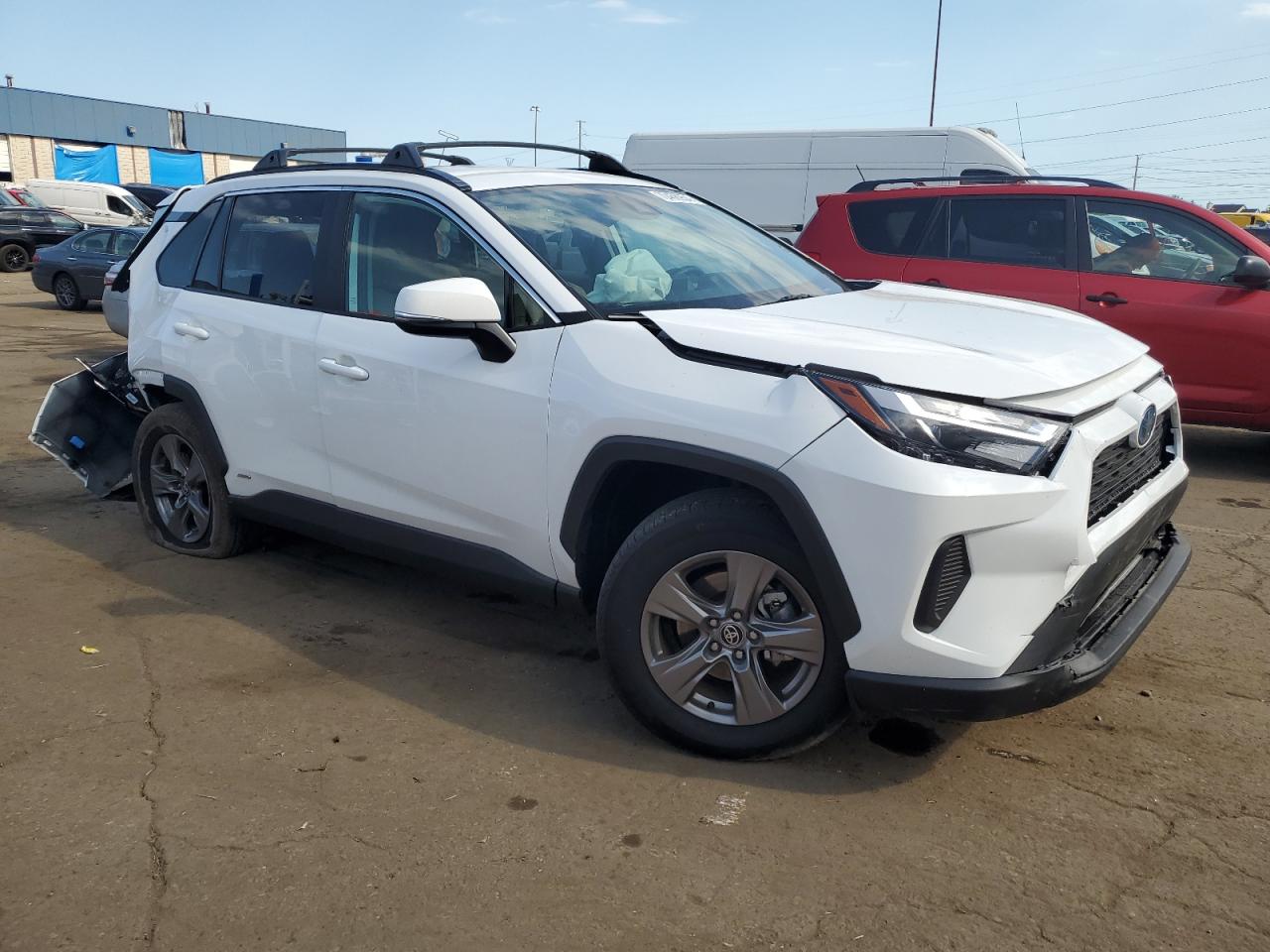 2024 Toyota RAV 4 - Image 4