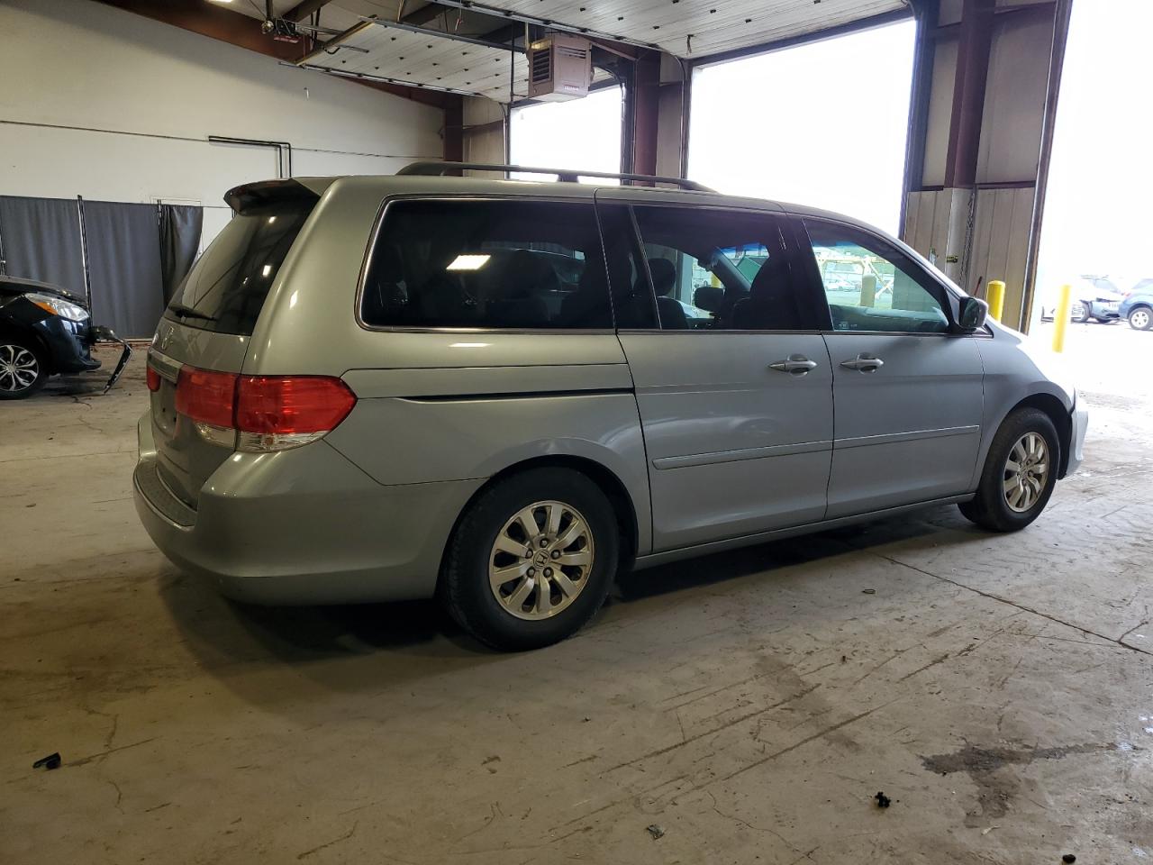 2009 Honda Odyssey Ex VIN: 5FNRL38409B032677 Lot: 72912594