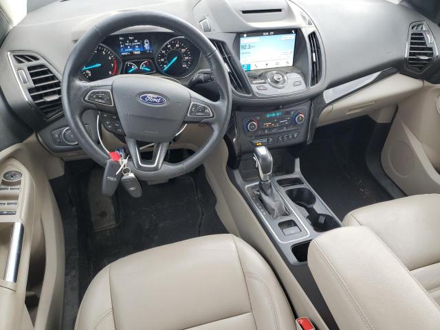  FORD ESCAPE 2018 Czerwony