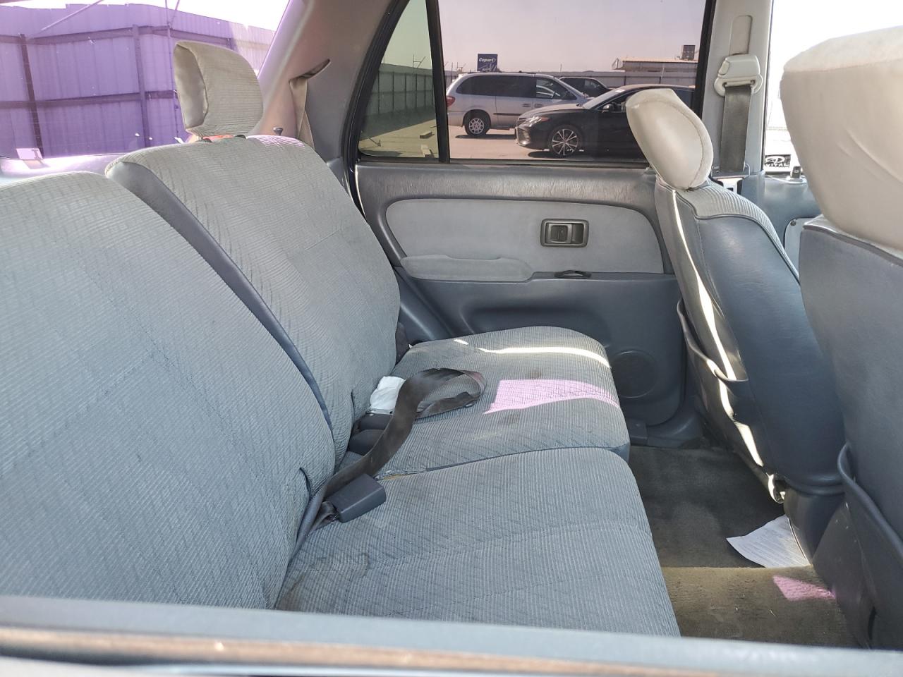 JT3GN86R8T0001829 1996 Toyota 4Runner Sr5