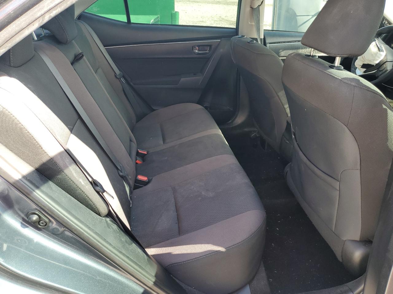 2017 Toyota Corolla L VIN: 2T1BURHE7HC831563 Lot: 70929574