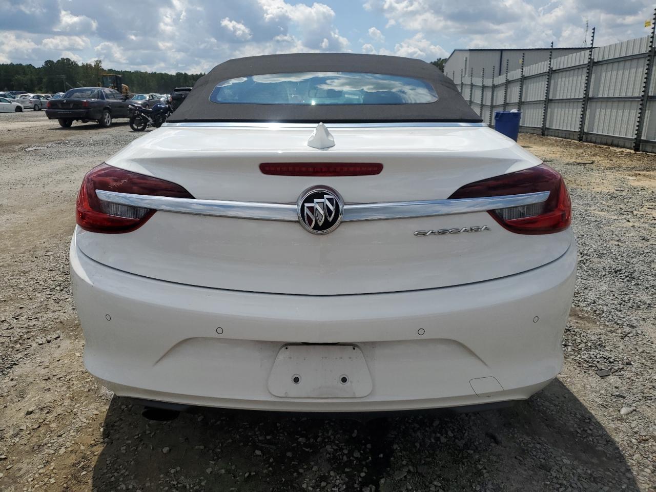 W04WH3N59KG341524 2019 Buick Cascada Premium