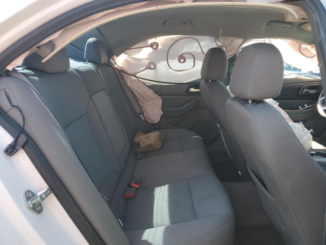 2013 Chevrolet Malibu - Image 10
