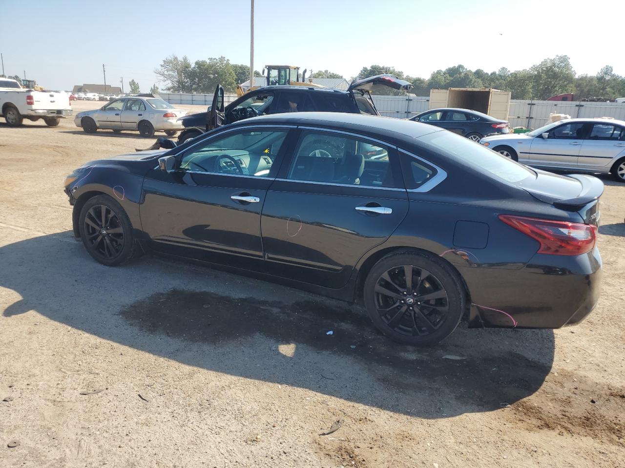 1N4AL3AP2HC173351 2017 NISSAN ALTIMA - Image 2