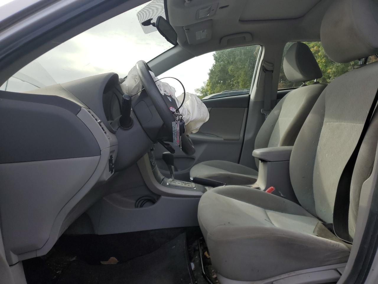 2010 Toyota Corolla - Image 7