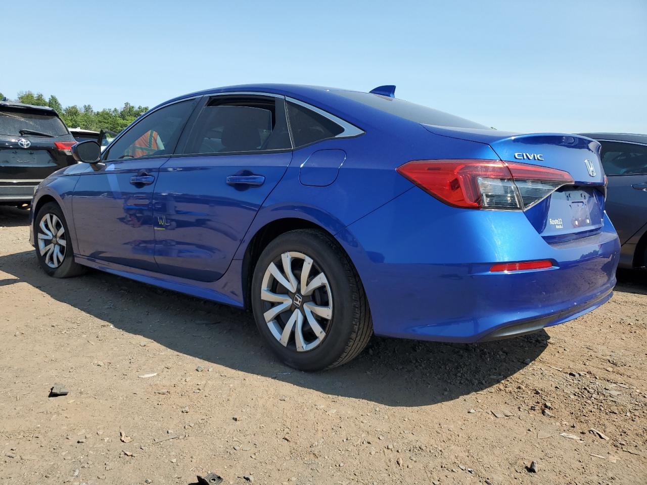 2022 Honda Civic Lx VIN: 2HGFE2F23NH506975 Lot: 69343354