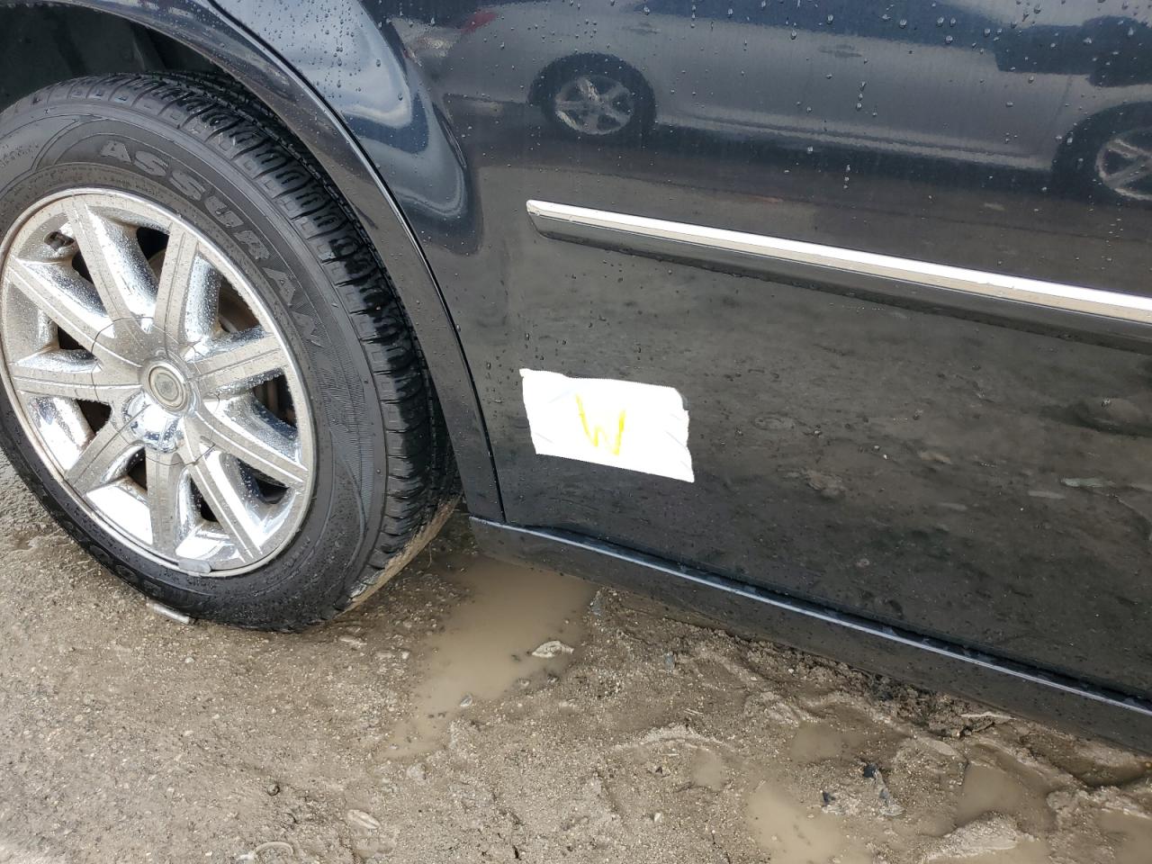 2008 Chrysler 300C VIN: 2C3KA63H38H281359 Lot: 70210504