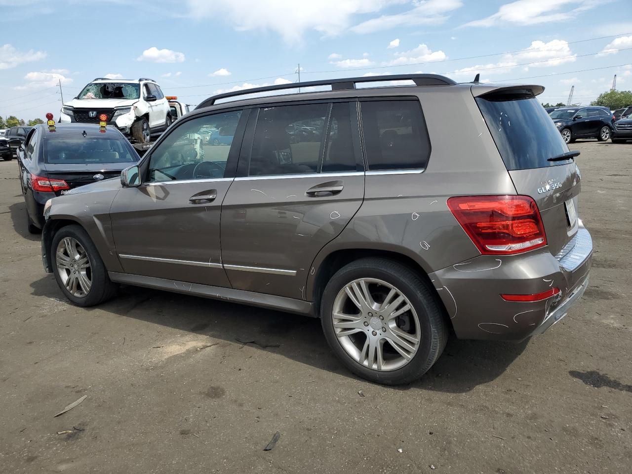 VIN WDCGG8JB7DG090196 2013 MERCEDES-BENZ GLK-CLASS no.2